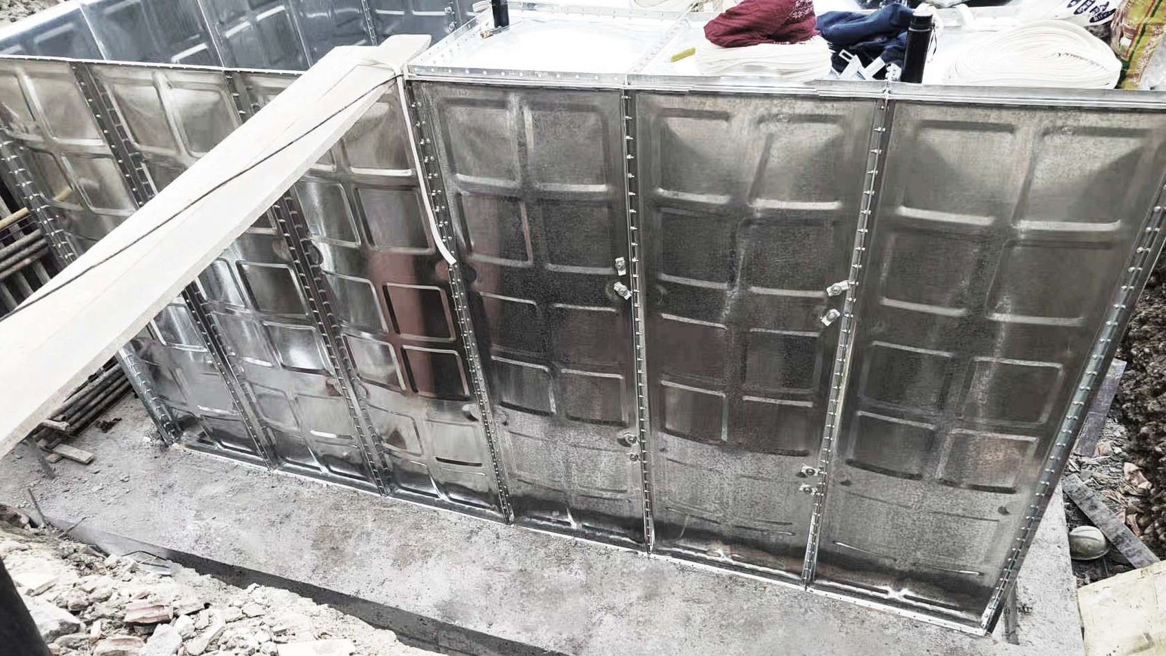 箱泵一體化地埋水箱